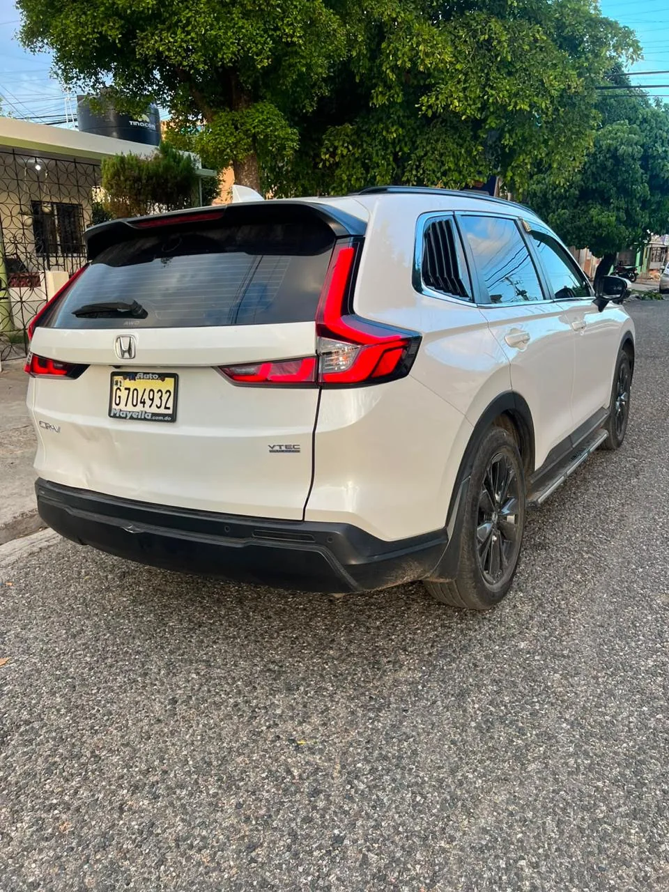 posterior — Honda CR-V · Blanca reciente