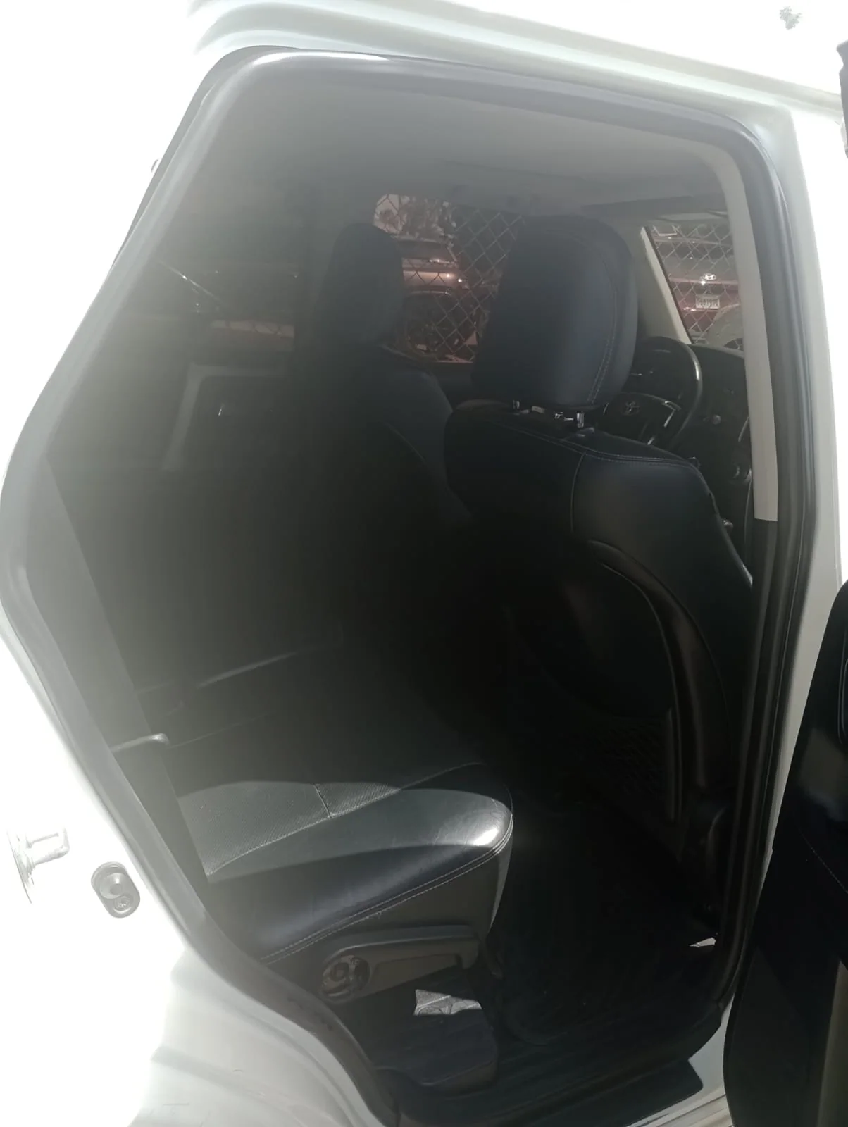 Interior, plazas traseras — Toyota 4Runner